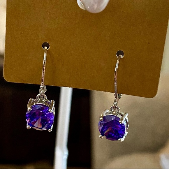 Elegant Purple Drop Fashion Earrings - Picture 2 of 3